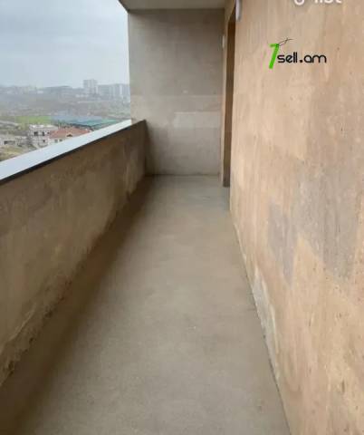 3 սենյականոց բնակարան նորակառույց շենքում Ծարավ Աղբյուրի փողոցում, 82 քմ, բարձր առաստաղներ