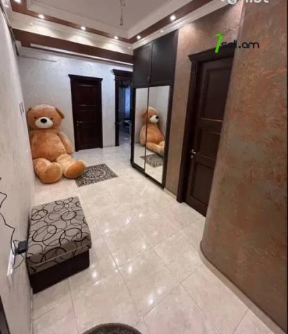 4 սենյականոց բնակարան նորակառույց շենքում Կոմիտասի պողոտայում, 125 ք.մ., 7/17 հարկ, բարձր առաստաղներ