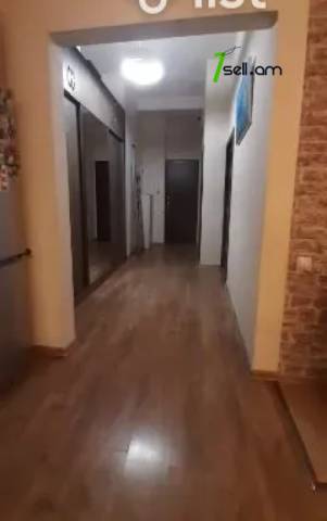 2 սենյականոց բնակարան Ազատության պողոտայում, 61 ք.մ., եվրովերանորոգված, քարե շենք