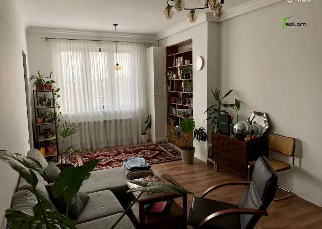 2 սենյականոց բնակարան նորակառույց շենքում Գրիբոյեդովի փողոցում, 70 քմ, 13/16 հարկ, բարձր առաստաղներ