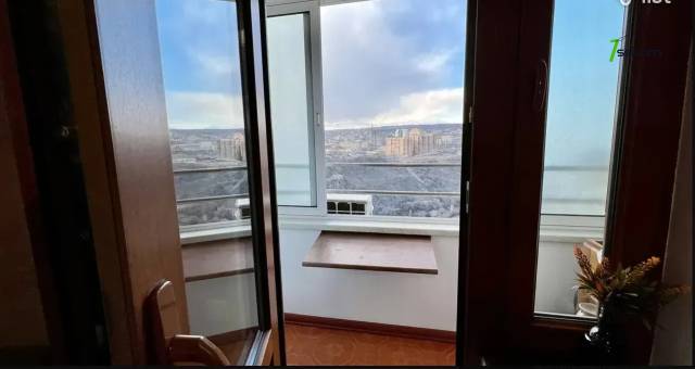 4 սենյականոց բնակարան Գյուլբենկյան փողոցում, 105 ք.մ., 12/14 հարկ, 2 սանհանգույց