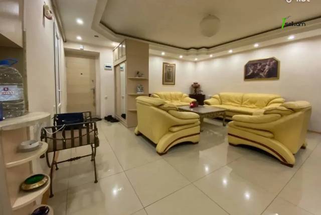 2 սենյականոց բնակարան Ազատության պողոտայում, 62 քմ, 2/5 հարկ, կապիտալ վերանորոգված, քարե շենք