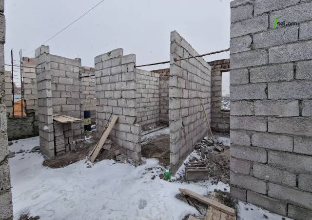 Երկու հարկանի տուն Քանաքեռ Զեյթունում, 400 ք.մ., 2 սանհանգույց