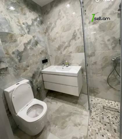 2 սենյականոց բնակարան Կոմիտասի պողոտայում, 43 ք.մ., բարձր առաստաղներ, 2/5 հարկ