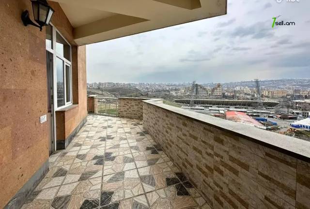 Ընդարձակ 3 սենյականոց բնակարան նորակառույց շենքում, Ծիծեռնակաբերդի խճուղի, 183 քմ, 7/13 հարկ