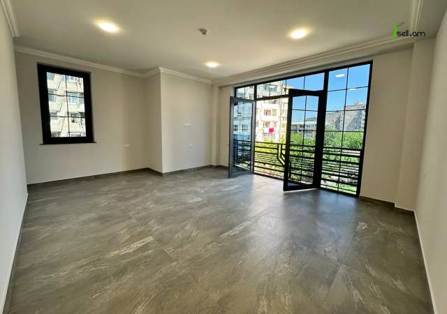 Բազմաֆունկցիոնալ գույք Քոչինյան փողոցում Ջրվեժում, 85 քմ