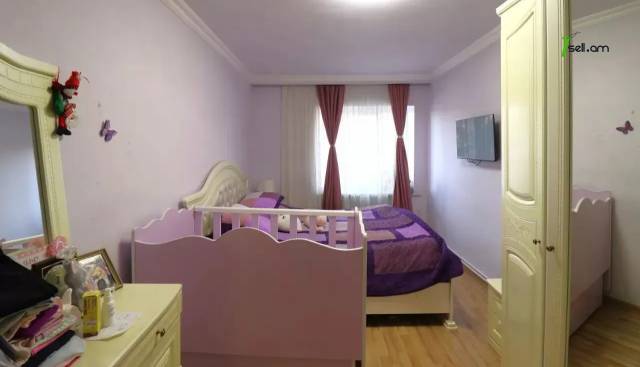 3 սենյականոց բնակարան Հրաչյա Քոչարի փողոցում, 80 ք.մ., 2 սանհանգույց, կապիտալ վերանորոգված