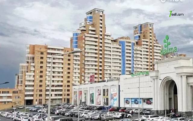 4 սենյականոց բնակարան նորակառույց շենքում, Ծիծեռնակաբերդի խճուղի, 160 ք.մ., 2 սանհանգույց