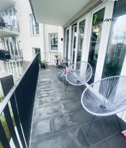 3 սենյականոց բնակարան նորակառույց շենքում Արաբկիրում, 108 ք.մ., 2 սանհանգույց, բարձր առաստաղներ