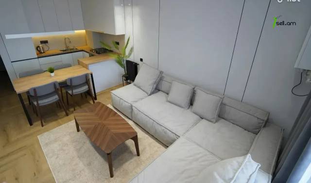 3 սենյականոց բնակարան նորակառույց շենքում Ֆուչիկի փողոցում, 65 քմ, նախավերջին հարկ, 2 սանհանգույց