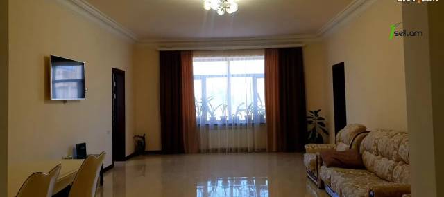 Երկու հարկանի քարե տուն Օհանովի փողոցում Մալաթիա Սեբաստիայում, 200 ք.մ., 2 սանհանգույց