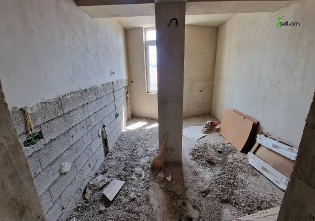 4 սենյականոց բնակարան նորակառույց շենքում, Դավթաշենի 3-րդ զանգված, 101 ք.մ., բարձր առաստաղներ