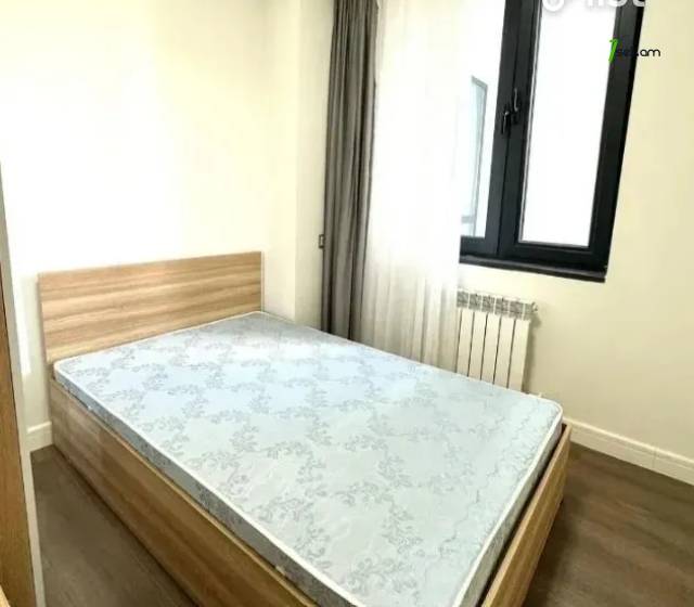 3 սենյականոց բնակարան նորակառույց շենքում Կարապետ Ուլնեցու փողոցում, 77 քմ, 9/16 հարկ