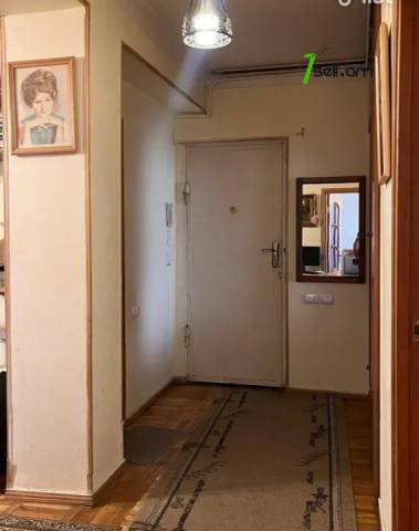 3 սենյականոց բնակարան, Հովհաննիսյան թաղամաս, 79 քմ