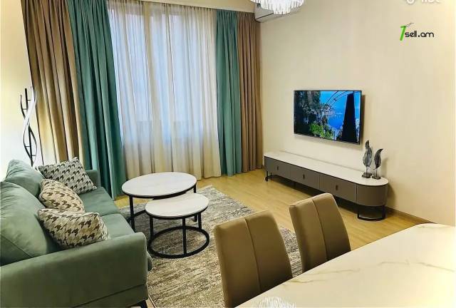 3 սենյականոց բնակարան նորակառույց շենքում Նիկողայոս Ադոնցի փողոցում, 90 ք.մ., 2 սանհանգույց