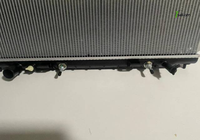 Infiniti Q50 ջրի ռադիատոր 3.լ շարժիչ (2013-2020)