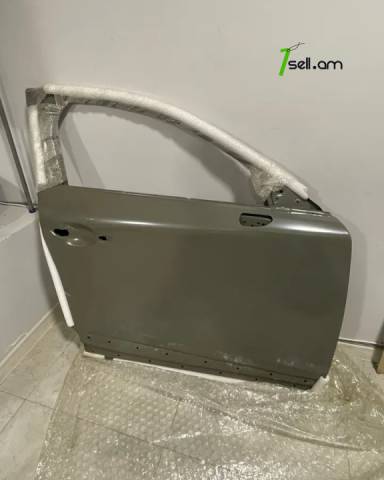 Mazda CX-30 առջևի աջ դուռ (2019-2023)