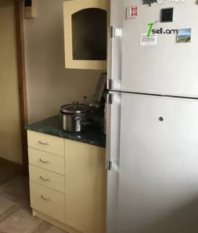 3 սենյականոց բնակարան Կոմիտասի պողոտայում, 74 քմ, եվրովերանորոգված, քարե շենք