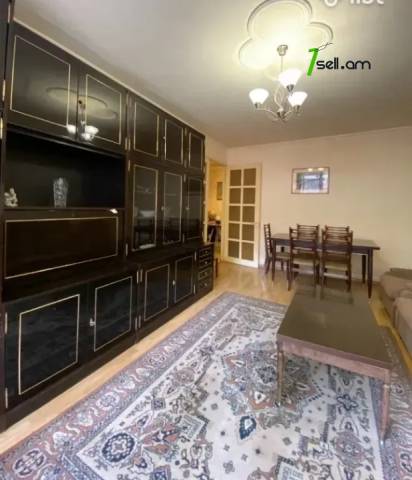 3 սենյականոց բնակարան Հակոբ Հակոբյան փողոցում, 70 ք.մ., 1/14 հարկ, կոսմետիկ վերանորոգում