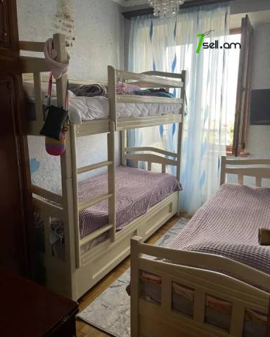 3 սենյականոց բնակարան Խաղաղ Դոնի փողոցում, 78 ք.մ., 4/9 հարկ, կոսմետիկ վերանորոգում