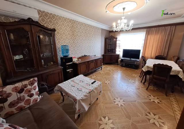 3 սենյականոց բնակարան Սունդուկյան փողոցում, 80 ք.մ., 6/9 հարկ, կապիտալ վերանորոգված