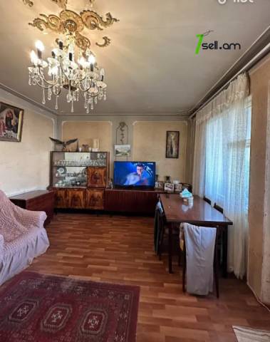 3 սենյականոց բնակարան, Դավթաշեն 1-ին թաղամաս, 98 ք.մ., 5/9 հարկ, մասնակի վերանորոգում