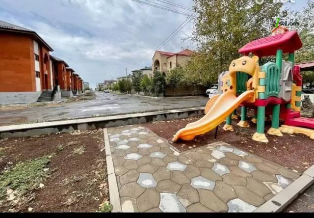 3 սենյականոց բնակարան նորակառույց շենքում Բագրևանդի փողոցում, 75 ք.մ., բարձր առաստաղներ