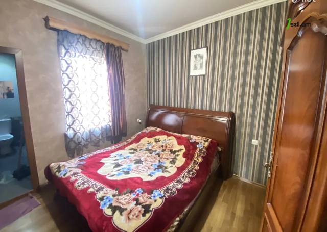 Չորս հարկանի քարե տուն Տիչինայի փողոցում Մալաթիա Սեբաստիայում, 660 քմ, 3+ սանհանգույց