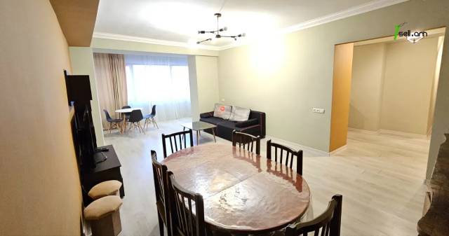 2 սենյականոց բնակարան Միքայել Չայլախյան փողոցում, 90 ք.մ., 10/16 հարկ, կապիտալ վերանորոգված