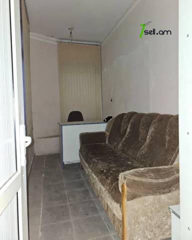 Բազմաֆունկցիոնալ գույք Մոլդովական փողոցում Նոր Նորքում, 175 քմ