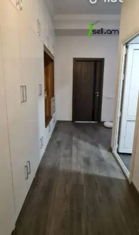 2 սենյականոց բնակարան նորակառույց շենքում Վերին Անտառային փողոցում, 70 ք.մ., 2/15 հարկ