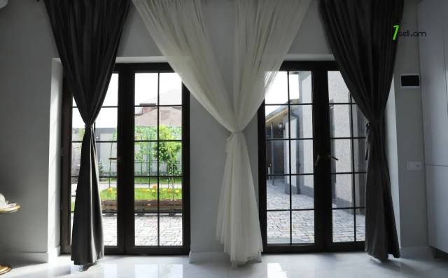 Մեկ հարկանի քարե թաունհաուզ Ադմիրալ Իսակովի պողոտայում Մալաթիա Սեբաստիայում, 100 քմ, 2 սանհանգույց