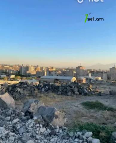 Հողատարածք բնակելի շինությունների համար Զովունիում, 1000 ք.մ.