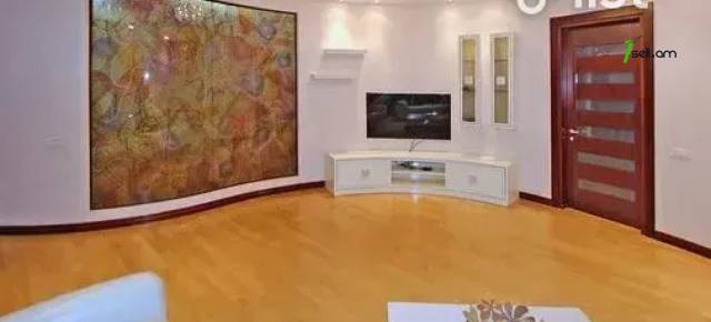 3 սենյականոց բնակարան նորակառույց շենքում Հյուսիսային պողոտայում, 110 ք.մ., 2 սանհանգույց