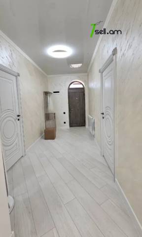 Մեկ հարկանի քարե տուն Նոր Արեշի 11րդ փողոցում Էրեբունիում, 100 ք.մ., կապիտալ վերանորոգված