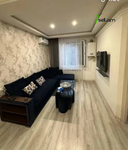 3 սենյականոց բնակարան Վրացական փողոցում, 68 ք.մ., 3/7 հարկ, կապիտալ վերանորոգված, քարե շենք