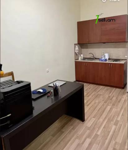 3 սենյականոց բնակարան Արաբկիրում, 86 ք.մ., բարձր առաստաղներ, 1/5 հարկ, կոսմետիկ վերանորոգում