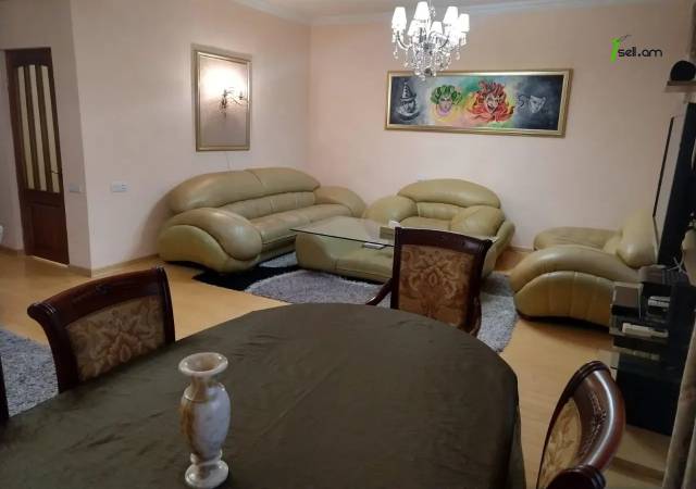 3 սենյականոց բնակարան նորակառույց շենքում Արգիշտի փողոցում, 120 ք.մ., 2 սանհանգույց