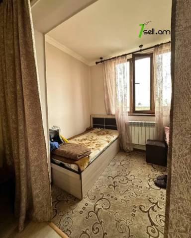 2 սենյականոց բնակարան Թոթովենցի փողոցում, 51 ք.մ., կապիտալ վերանորոգված