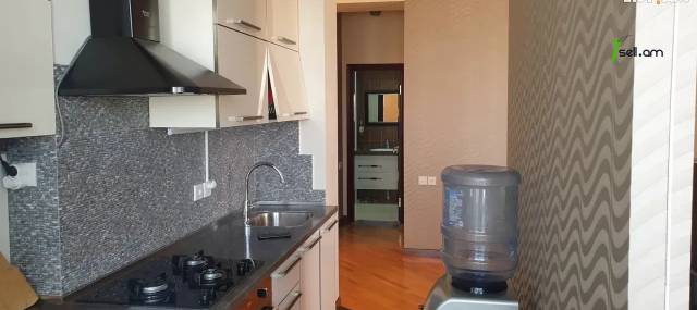 3 սենյականոց բնակարան նորակառույց շենքում Արաբկիրի 27-րդ փողոցում, 94 ք.մ., բարձր առաստաղներ