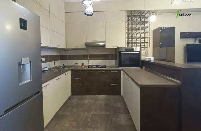 2 սենյականոց բնակարան նորակառույց շենքում Կոմիտասի պողոտայում, 64 ք.մ., 10/16 հարկ, բարձր առաստաղներ