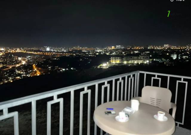 3 սենյականոց բնակարան նորակառույց շենքում Գարեգին Հովսեփյանի փողոցում, 80 ք.մ., 2 սանհանգույց