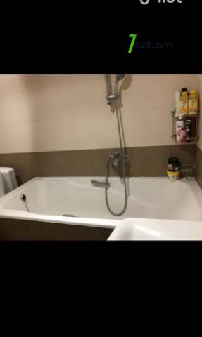 3 սենյականոց բնակարան Մարգարյան փողոցում, 65 քմ, 2/9 հարկ, կապիտալ վերանորոգված