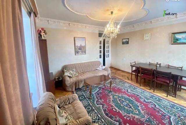 3 սենյականոց բնակարան, Չարենց թաղամաս, 82 քմ, 8/14 հարկ, կոսմետիկ վերանորոգում