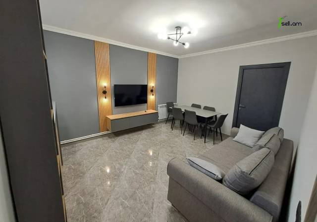 3 սենյականոց բնակարան Վառլամ Ավանեսովի փողոցում, 46 քմ, 1/5 հարկ, դիզայներական ոճով վերանորոգված