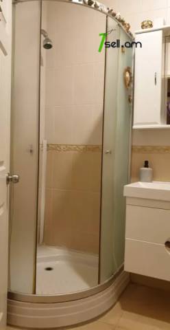 Մեկ հարկանի քարե տուն, Վահագնի Թաղամաս Աջափնյակում, 1600 ք.մ., 2 սանհանգույց, եվրովերանորոգված