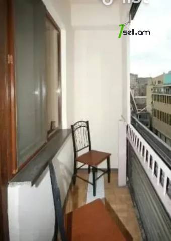 3 սենյականոց բնակարան Տիգրան Մեծի պողոտայում, 76 ք.մ., բարձր առաստաղներ, 8/10 հարկ, եվրովերանորոգված