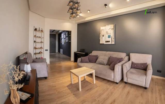 4 սենյականոց բնակարան նորակառույց շենքում Վերին Անտառային փողոցում, 122 ք.մ., 8/10 հարկ