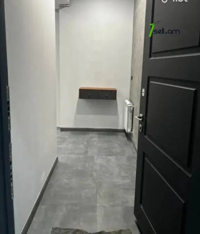 3 սենյականոց բնակարան նորակառույց շենքում Ադոնցի փողոցում, 80 քմ, 3/14 հարկ, բարձր առաստաղներ