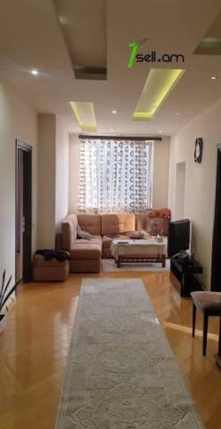 Երկու հարկանի քարե տուն Ավետիս Ահարոնյանի փողոցում Քանաքեռ Զեյթունում, 230 ք.մ., 3+ սանհանգույց